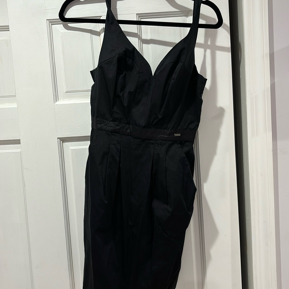 Black mini sweet heart neck dress